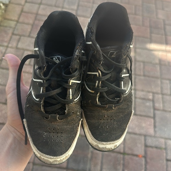 Baseball cleats Size 13K - Picture 2 of 5